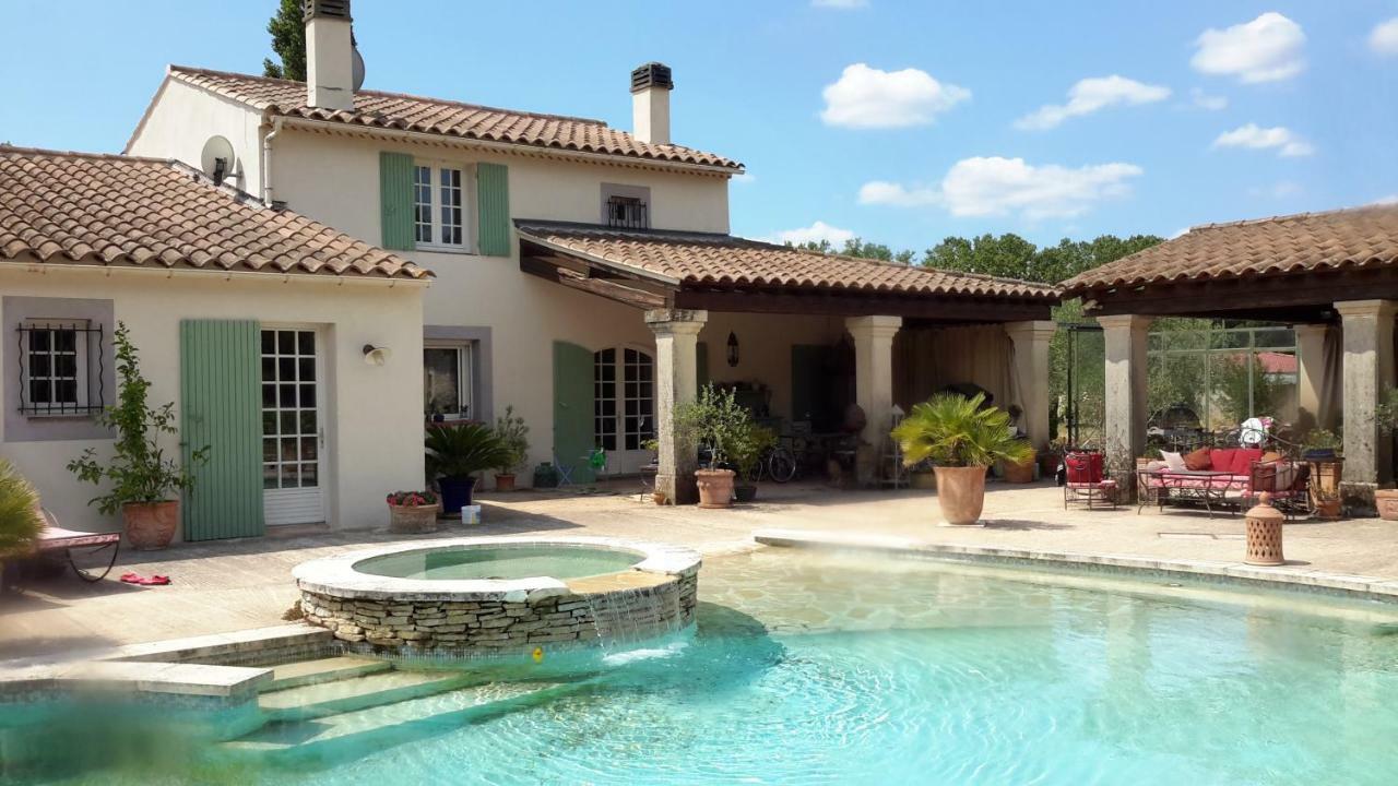 Clos St Jean Baptiste Homestay Tourves